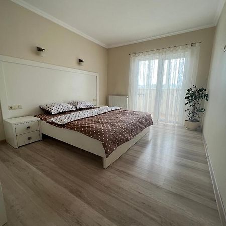 Затишні Апартаменти Two Çernivtsi Dış mekan fotoğraf
